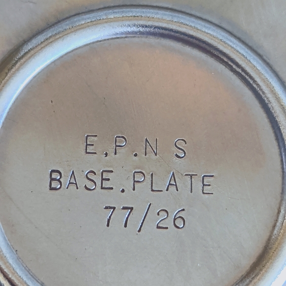 Pair of Birks Sterling Silver Candle Holders with Hurricane Shades - Picture 10 of 12